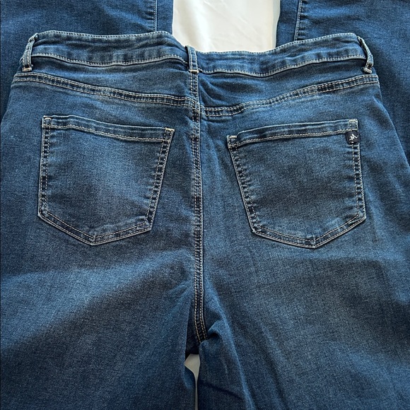 Maurices Indigo Wide Leg Jeans - Picture 5 of 7